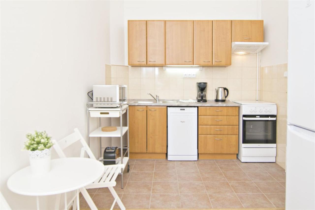 Apartmán With 2 Bathrooms- 5 Minutes From Old Town - 102 M2 *
