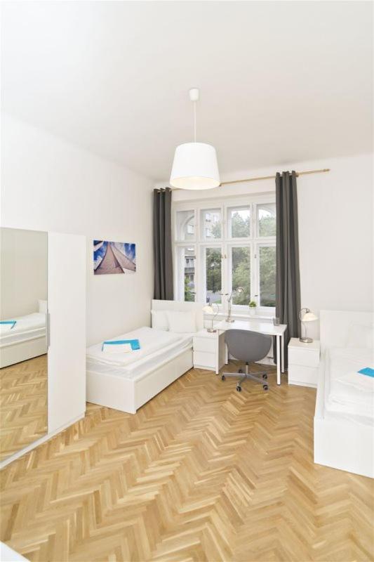 With 2 Bathrooms- 5 Minutes From Old Town - 102 M2 Apartmán *