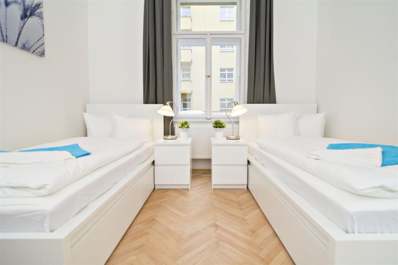 With 2 Bathrooms- 5 Minutes From Old Town - 102 M2 Apartmán