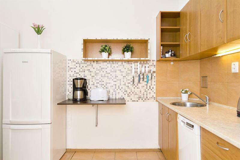 With 2 Bathrooms- 5 Minutes From Old Town - 102 M2 Apartmán *